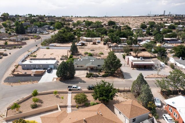 10605 Calle De Elena, Corrales, NM 87048