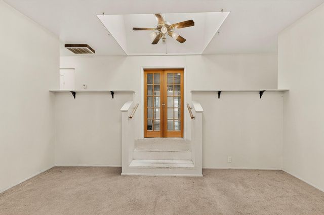 10605 Calle De Elena, Corrales, NM 87048