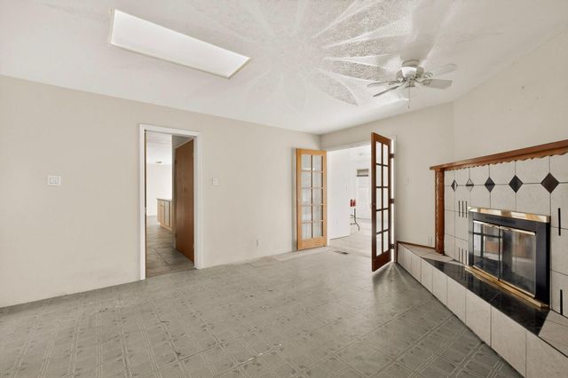 10605 Calle De Elena, Corrales, NM 87048