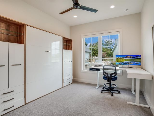 19601 Flying J BLVD 15, Spicewood, TX 78669