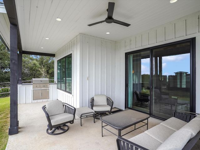 19601 Flying J BLVD 15, Spicewood, TX 78669