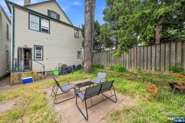 34 Chestnut Street, Kearny, NJ 07032