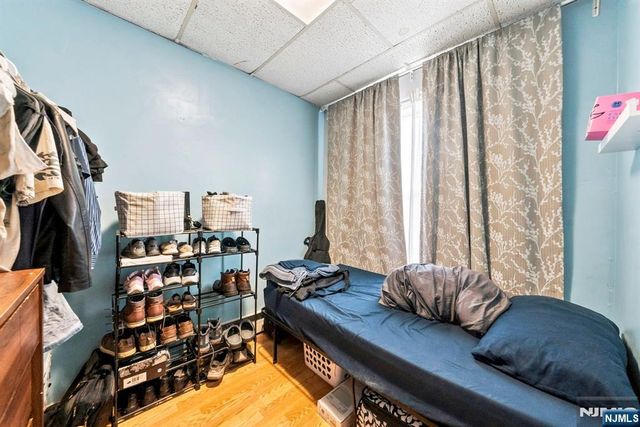 34 Chestnut Street, Kearny, NJ 07032