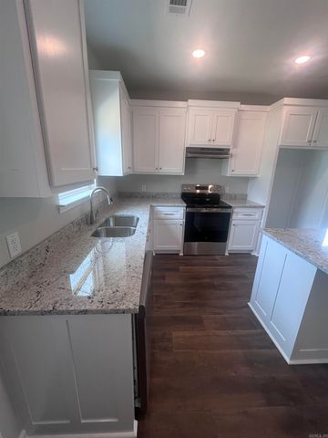 506 SW Fourth, Bryant, AR 72022