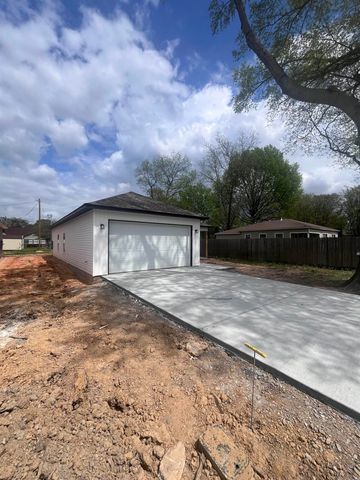 506 SW Fourth, Bryant, AR 72022