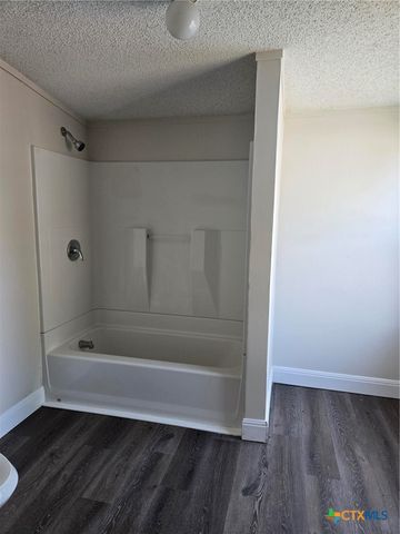 566 Gateway Circle, New Braunfels, TX 78130
