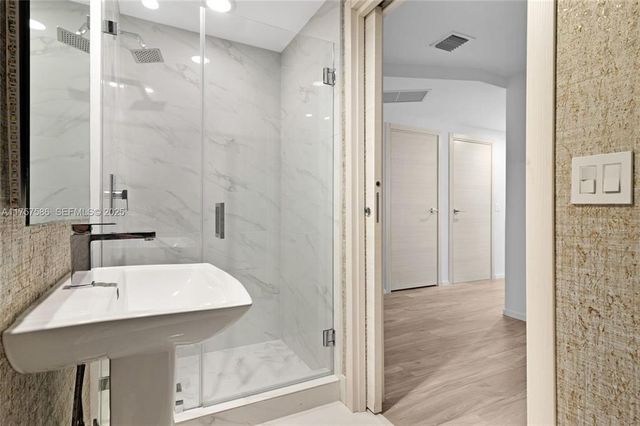 801 S Miami Avenue 2508, Miami, FL 33131