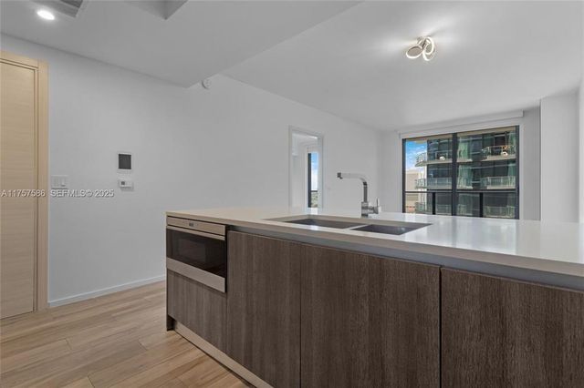 801 S Miami Avenue 2508, Miami, FL 33131