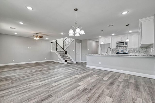 12703 W Hardy Road, Houston, TX 77037