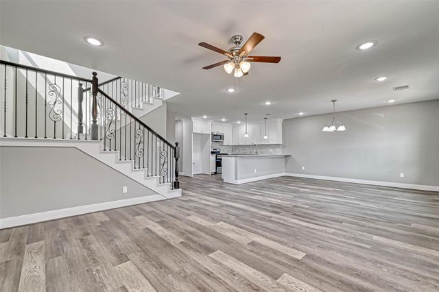 12703 W Hardy Road, Houston, TX 77037