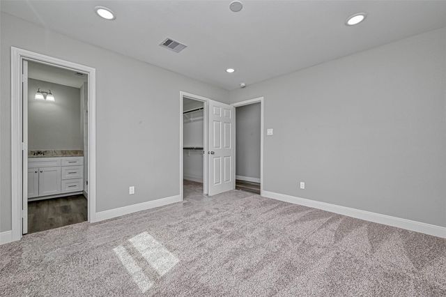 12703 W Hardy Road, Houston, TX 77037