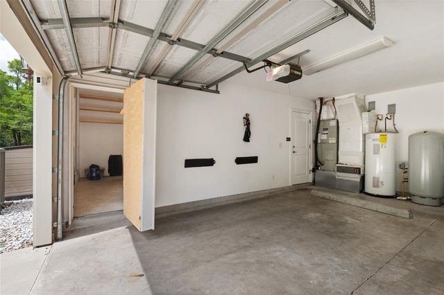 4318 SW 182ND DRIVE, Newberry, FL 32669