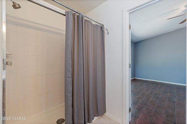 8667 N Golden Moon Way, Tucson, AZ 85743