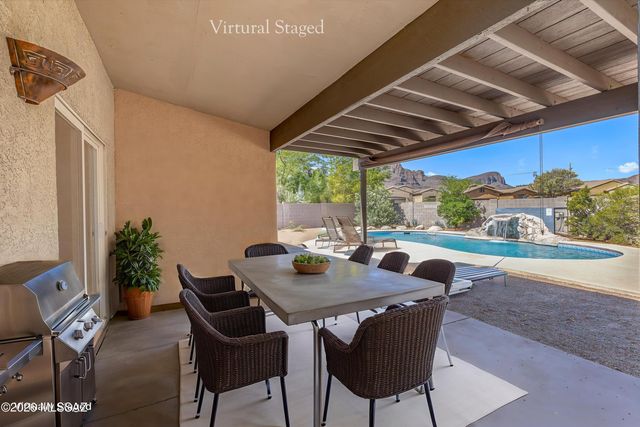 8667 N Golden Moon Way, Tucson, AZ 85743