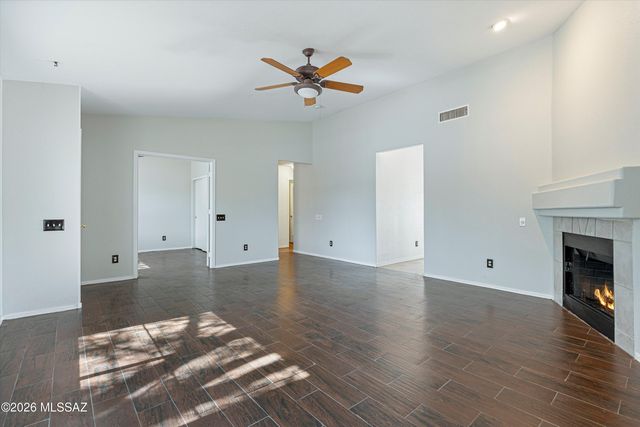 8667 N Golden Moon Way, Tucson, AZ 85743
