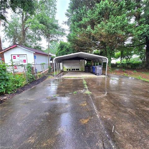 1418 24th Street, Winston-salem, NC 27105