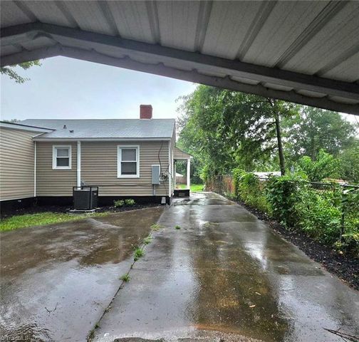 1418 24th Street, Winston-salem, NC 27105