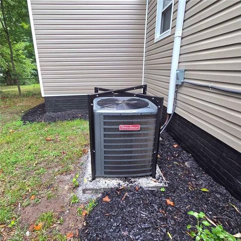 1418 24th Street, Winston-salem, NC 27105