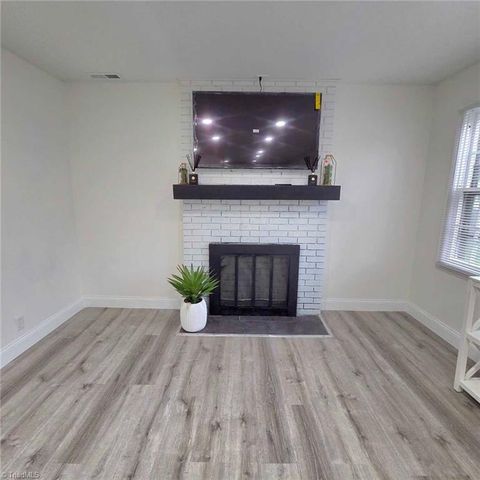 1418 24th Street, Winston-salem, NC 27105