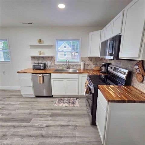 1418 24th Street, Winston-salem, NC 27105