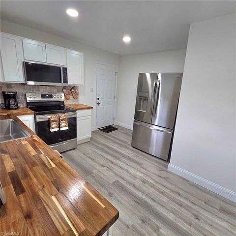 1418 24th Street, Winston-salem, NC 27105