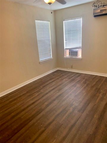 1613 35TH STREET, Wichita Falls, TX 76302