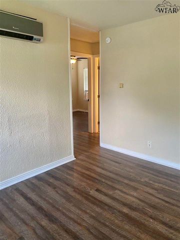 1613 35TH STREET, Wichita Falls, TX 76302