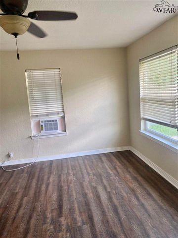 1613 35TH STREET, Wichita Falls, TX 76302