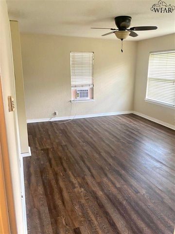 1613 35TH STREET, Wichita Falls, TX 76302