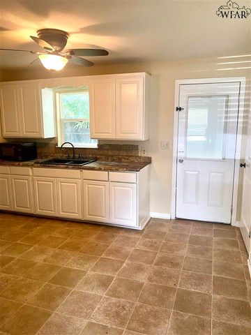 1613 35TH STREET, Wichita Falls, TX 76302