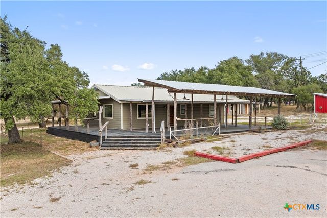 214 Edmonds Avenue, Johnson City, TX 78636