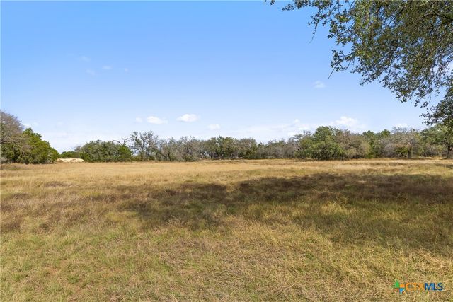 214 Edmonds Avenue, Johnson City, TX 78636