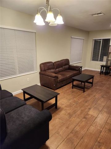 1639 Apple Blossom, Hemet, CA 92545