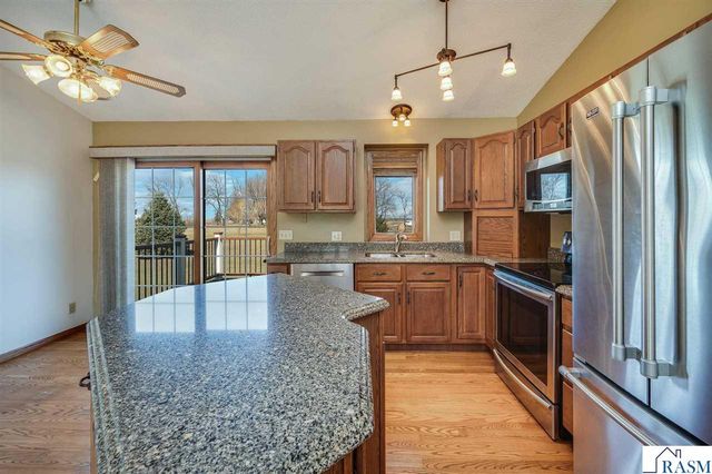 53508 192nd Lane, Lake Crystal, MN 56055