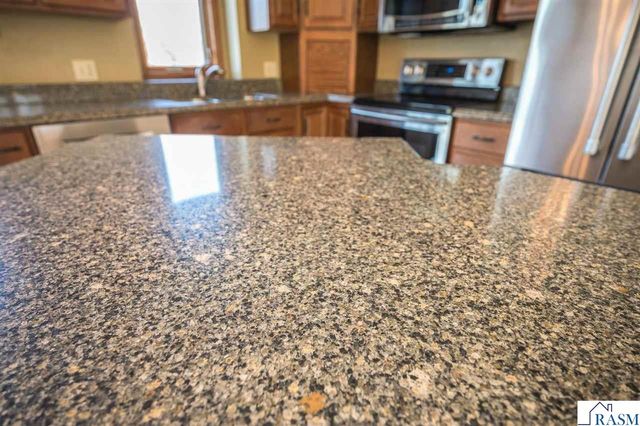 53508 192nd Lane, Lake Crystal, MN 56055