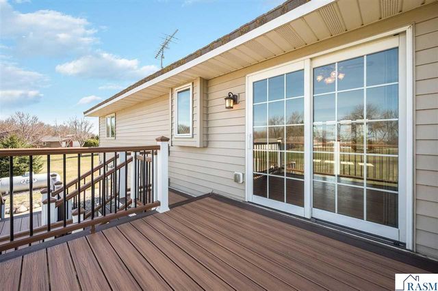 53508 192nd Lane, Lake Crystal, MN 56055