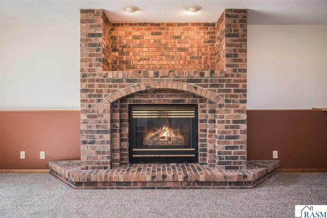 53508 192nd Lane, Lake Crystal, MN 56055