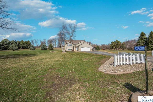 53508 192nd Lane, Lake Crystal, MN 56055