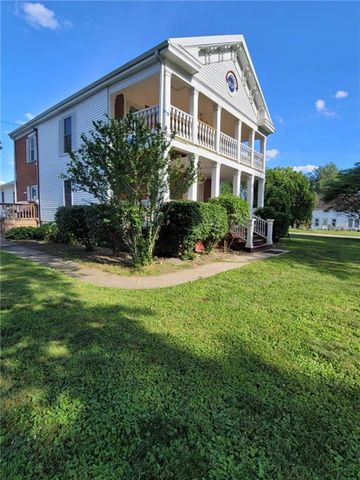 509 Broad Street, Waverly, MO 64096