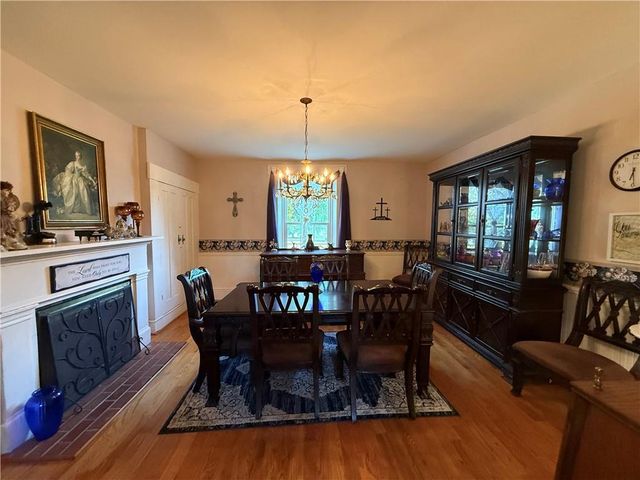 509 Broad Street, Waverly, MO 64096