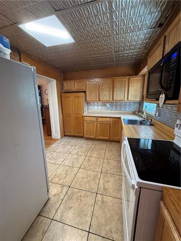 509 Broad Street, Waverly, MO 64096