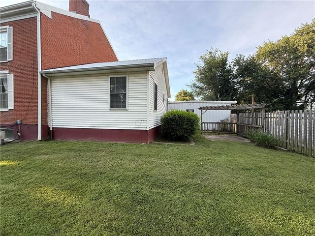 509 Broad Street, Waverly, MO 64096