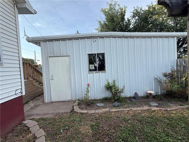 509 Broad Street, Waverly, MO 64096