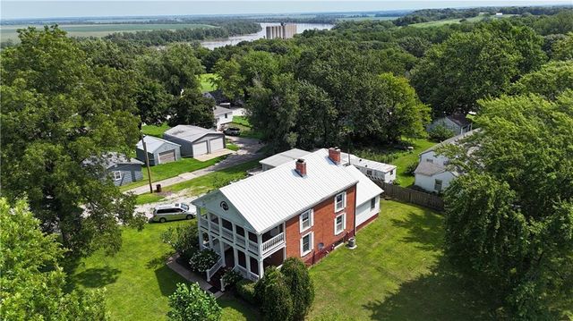 509 Broad Street, Waverly, MO 64096