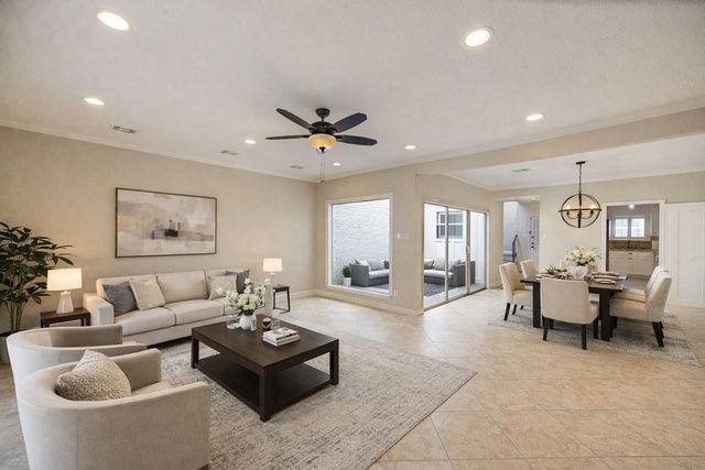 1616 S Gessner Road, Houston, TX 77063