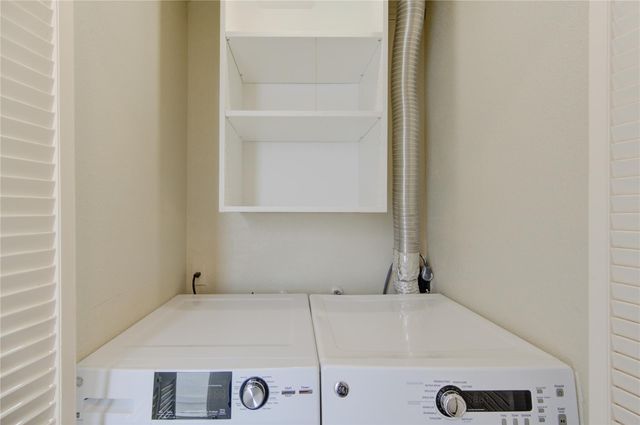 1616 S Gessner Road, Houston, TX 77063