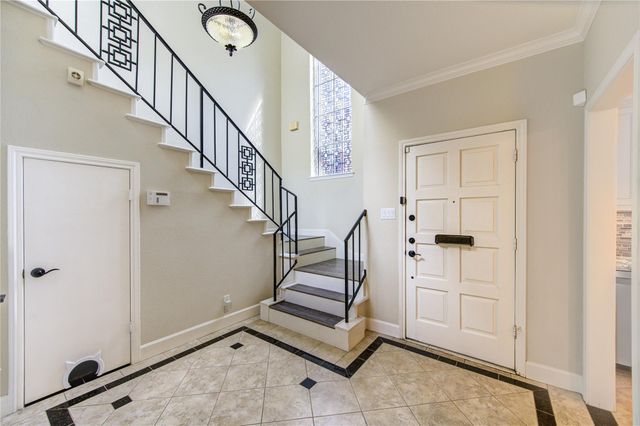 1616 S Gessner Road, Houston, TX 77063