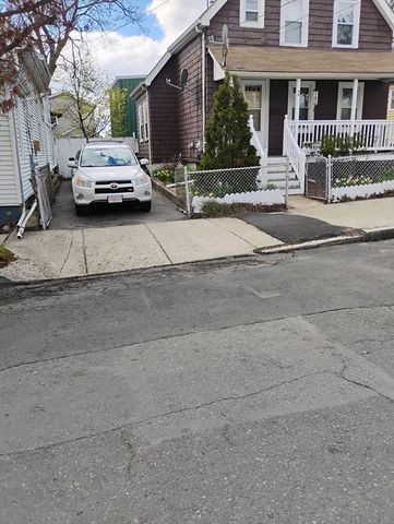 11 Winter Street St, Everett, MA 02149