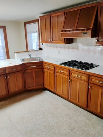 11 Winter Street St, Everett, MA 02149