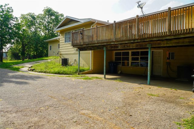 109 E 4th Street, Keene, TX 76059